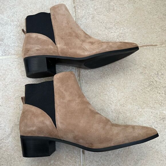 Halogen Skylar Pointy Toe Suede Booties Tan Black Slip On Size 9M  leather - Picture 5 of 8